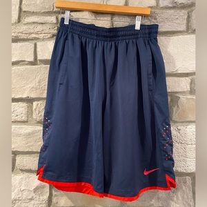 Nike Shorts - Large